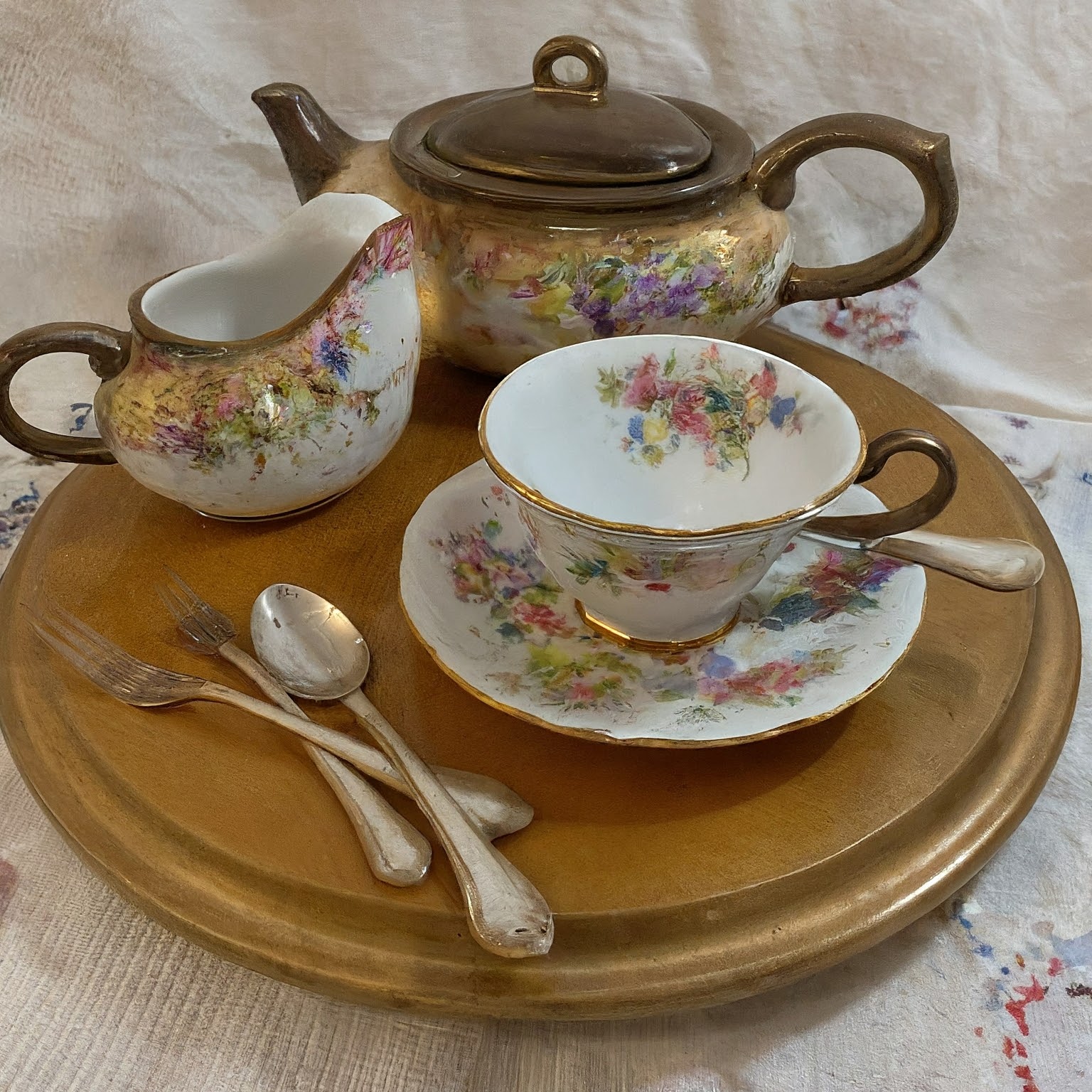 Porceluxe Tea Set